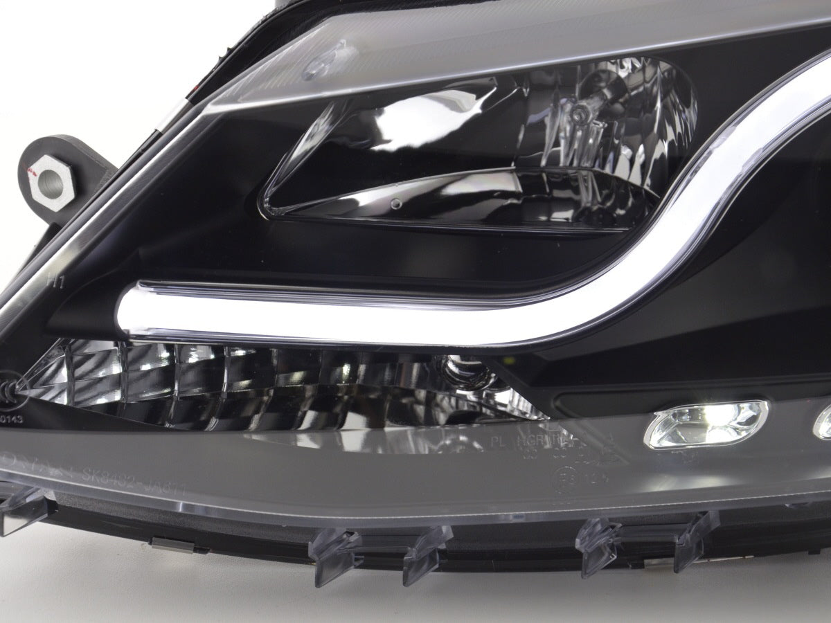 Scheinwerfer Set Daylight LED Tagfahrlicht VW Jetta 6 ab 2011 schwarz Scheinwerfer Set Daylight LED Tagfahrlicht VW Jetta 6 ab 2011 schwarz